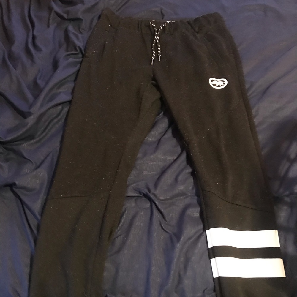 ECHO joggers